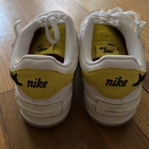 WOMENS NIKE AIR FORCE 1s - Picture 3 of 3